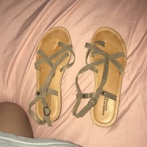 American Eagle sandals